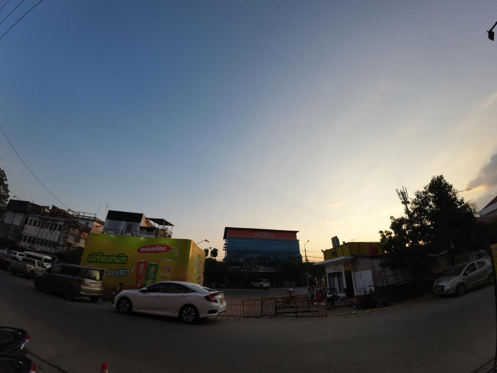 Intouch Guest House Vientiane Exterior photo