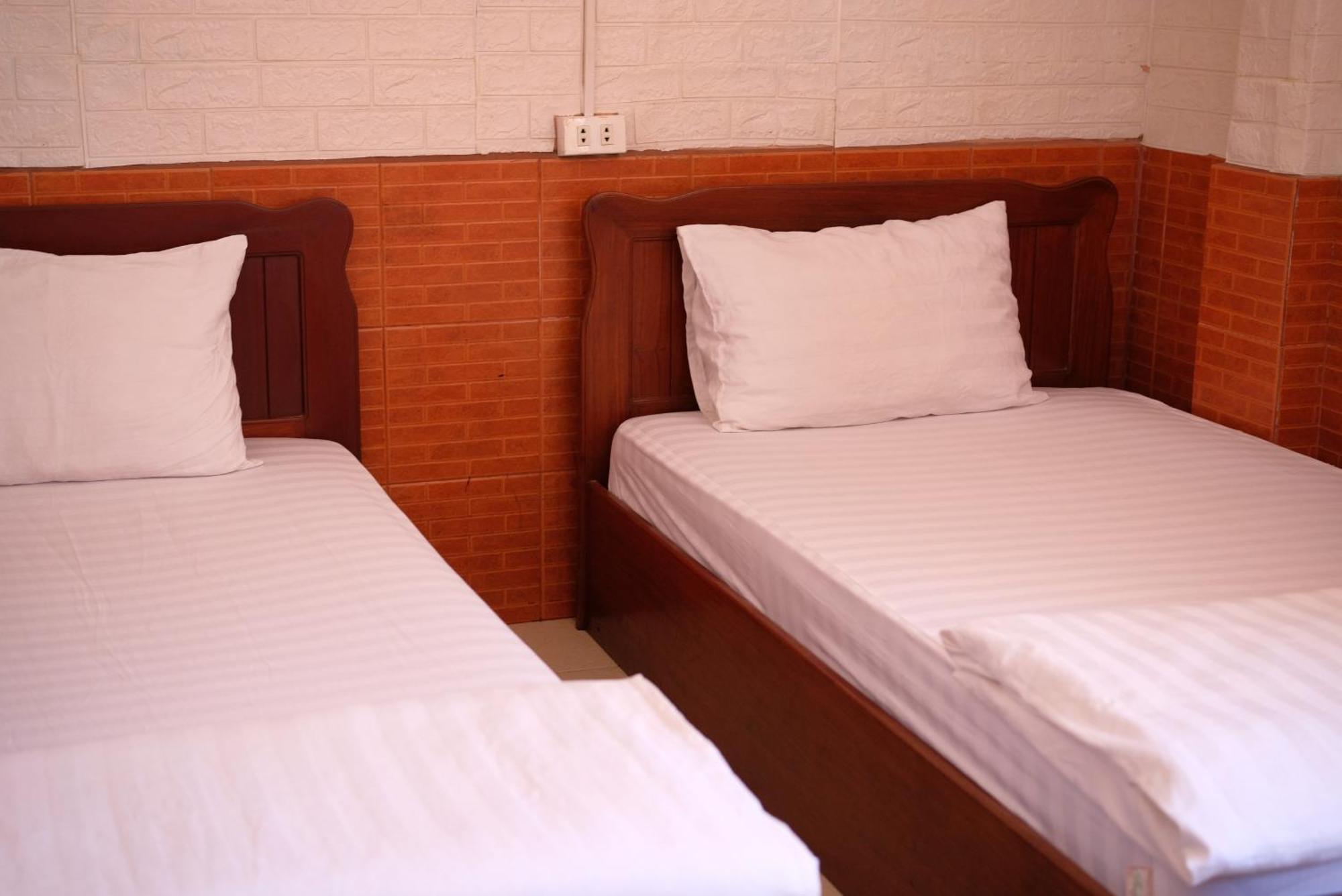 Intouch Guest House Vientiane Exterior photo
