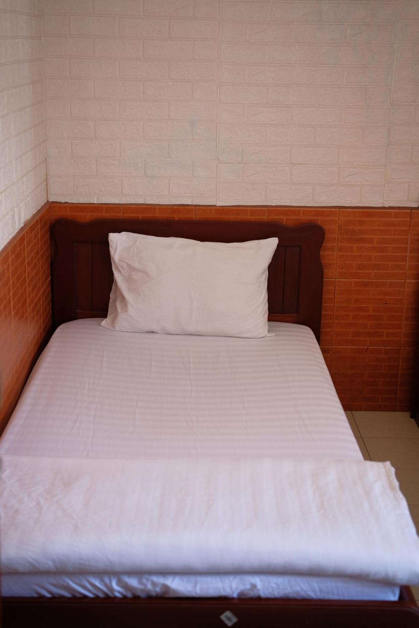 Intouch Guest House Vientiane Exterior photo
