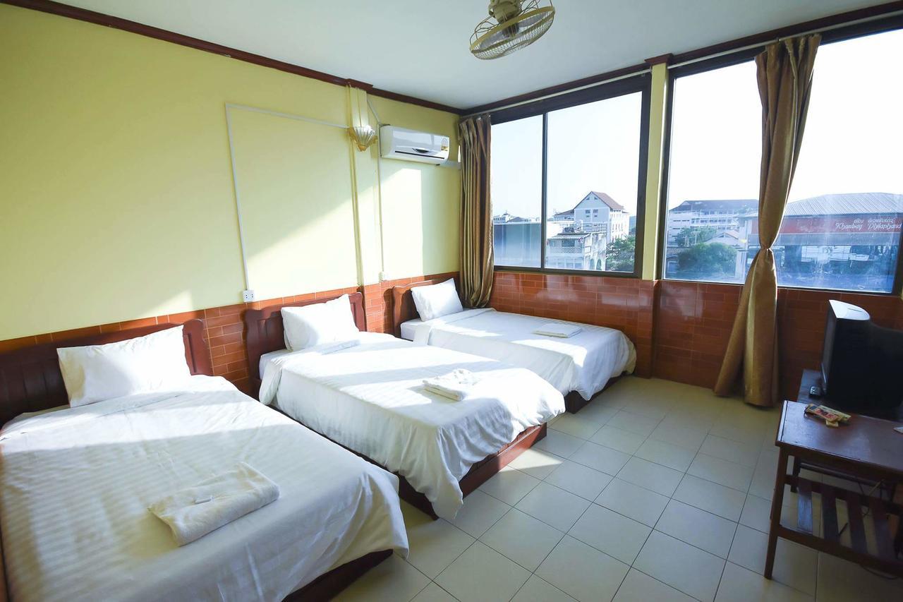 Intouch Guest House Vientiane Exterior photo