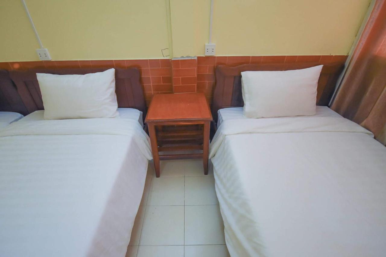 Intouch Guest House Vientiane Exterior photo
